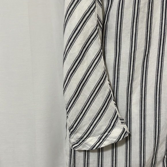 Pilcio Oversized White Blue Striped Long Sleeve Blazer - Picture 4 of 4